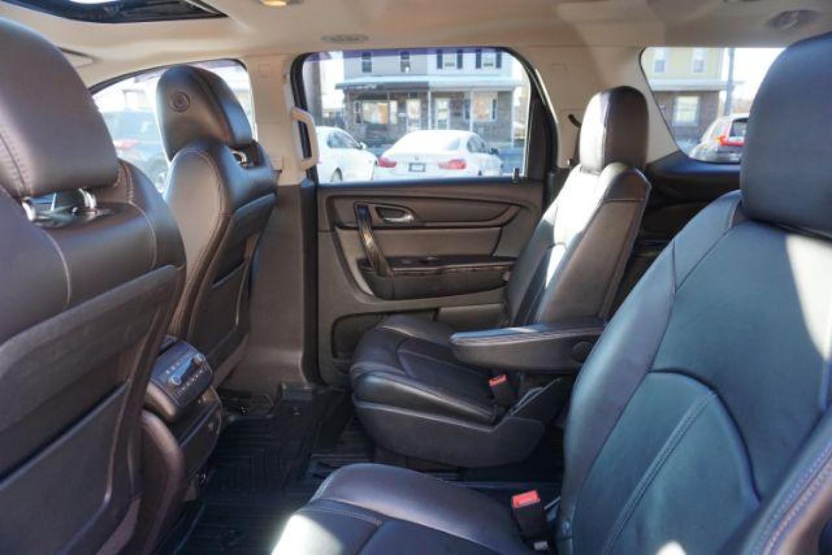 2017 GMC Acadia Limited LIMITED (1GKKVSKD0HJ) , located at 312 Centre Ave, Schuylkill Haven, PA, 17972, (570) 593-5278, 40.638130, -76.177383 - Photo#29