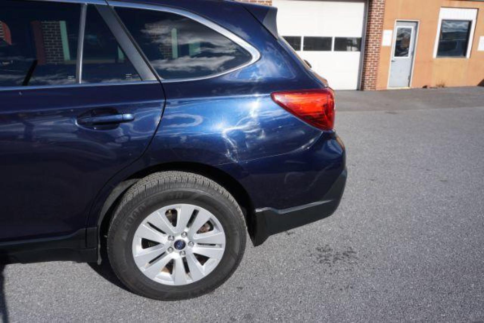 2018 Dark Blue Pearl /Warm Ivory Subaru Outback 2.5i Premium (4S4BSAHC0J3) with an 2.5L H-4 DOHC engine, located at 312 Centre Ave, Schuylkill Haven, PA, 17972, (570) 593-5278, 40.638130, -76.177383 - Photo#8