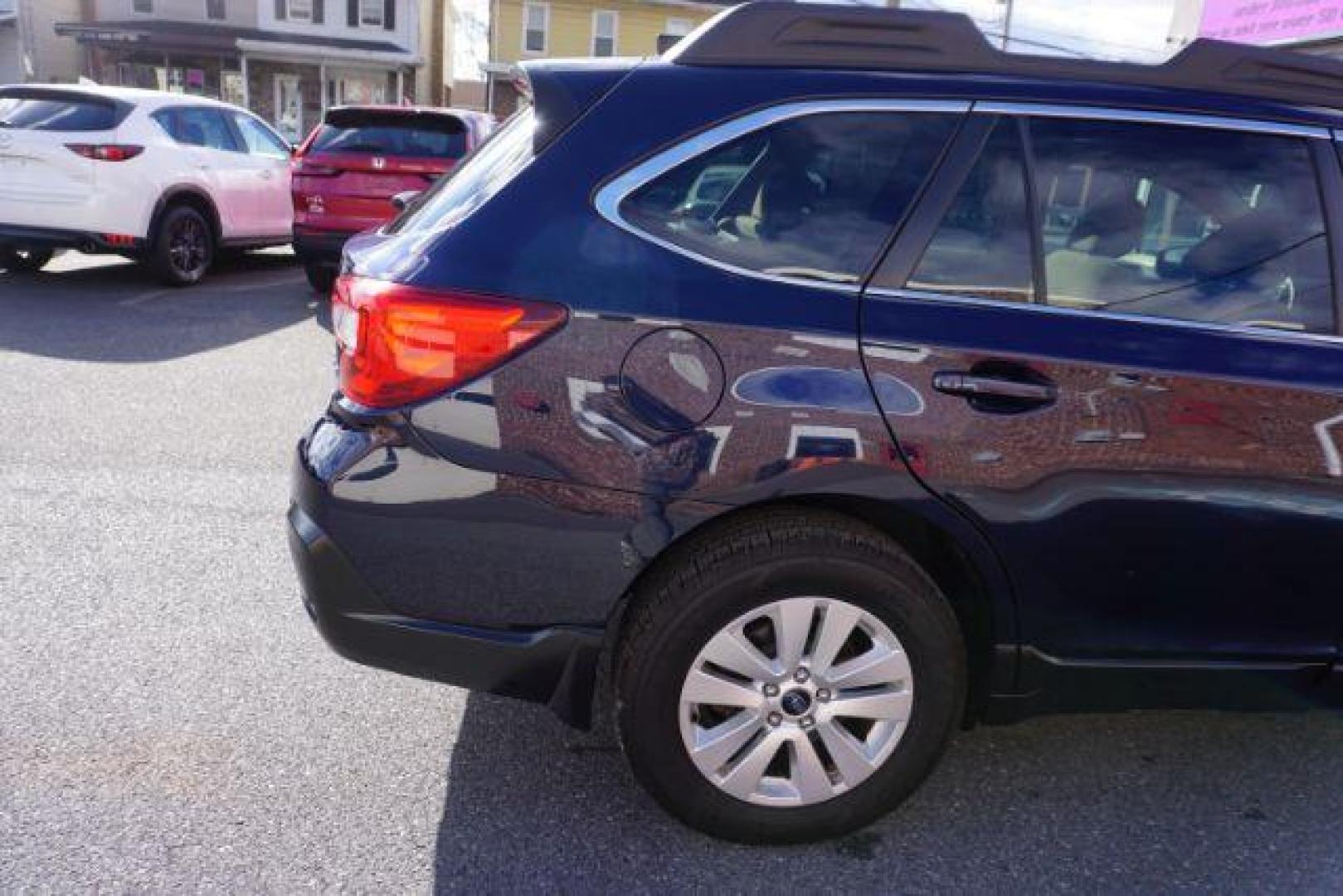 2018 Dark Blue Pearl /Warm Ivory Subaru Outback 2.5i Premium (4S4BSAHC0J3) with an 2.5L H-4 DOHC engine, located at 312 Centre Ave, Schuylkill Haven, PA, 17972, (570) 593-5278, 40.638130, -76.177383 - Photo#14