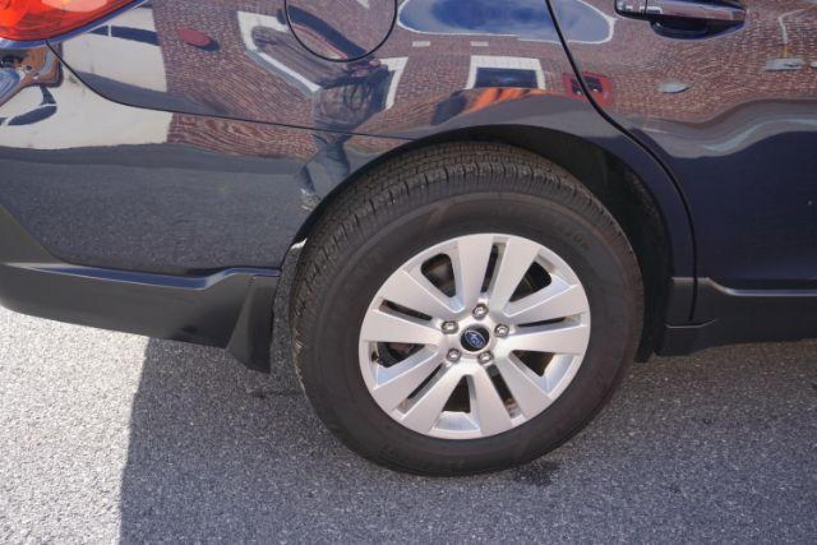 2018 Dark Blue Pearl /Warm Ivory Subaru Outback 2.5i Premium (4S4BSAHC0J3) with an 2.5L H-4 DOHC engine, located at 312 Centre Ave, Schuylkill Haven, PA, 17972, (570) 593-5278, 40.638130, -76.177383 - Photo#15