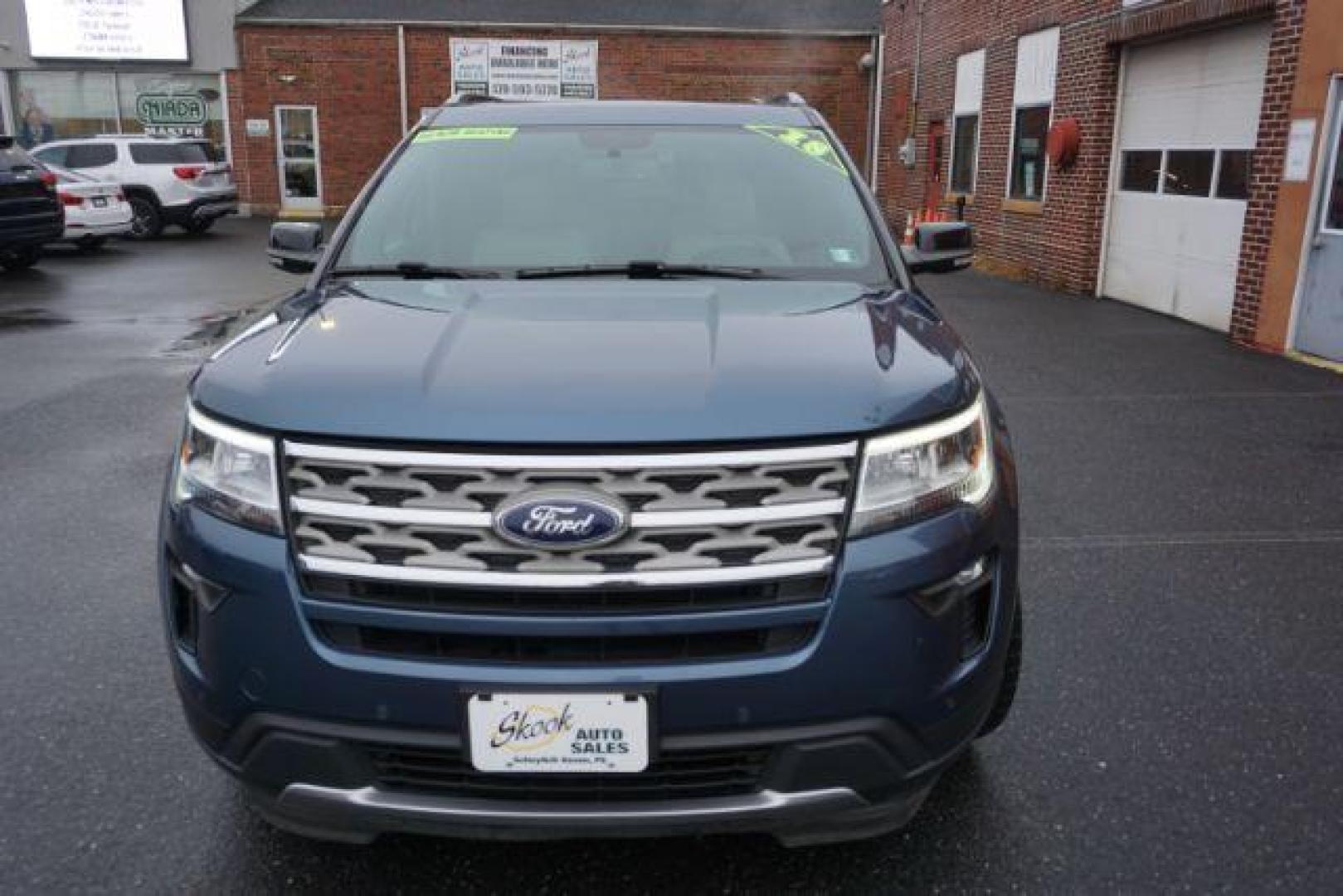 2018 Blue Metallic /Medium Stone/Medium Light Stone Ford Explorer XLT (1FM5K8D85JG) with an EcoBoost 2.3L I-4 gasoline direct injection engine, located at 312 Centre Ave, Schuylkill Haven, PA, 17972, (570) 593-5278, 40.638130, -76.177383 - Photo#1