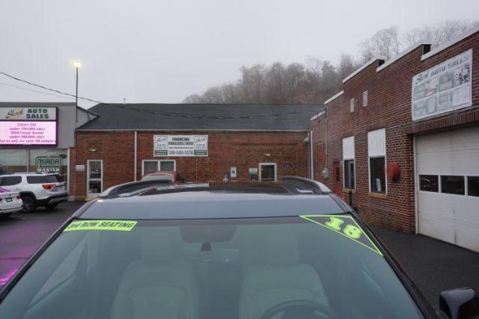 2018 Blue Metallic /Medium Stone/Medium Light Stone Ford Explorer XLT (1FM5K8D85JG) with an EcoBoost 2.3L I-4 gasoline direct injection engine, located at 312 Centre Ave, Schuylkill Haven, PA, 17972, (570) 593-5278, 40.638130, -76.177383 - Photo#2