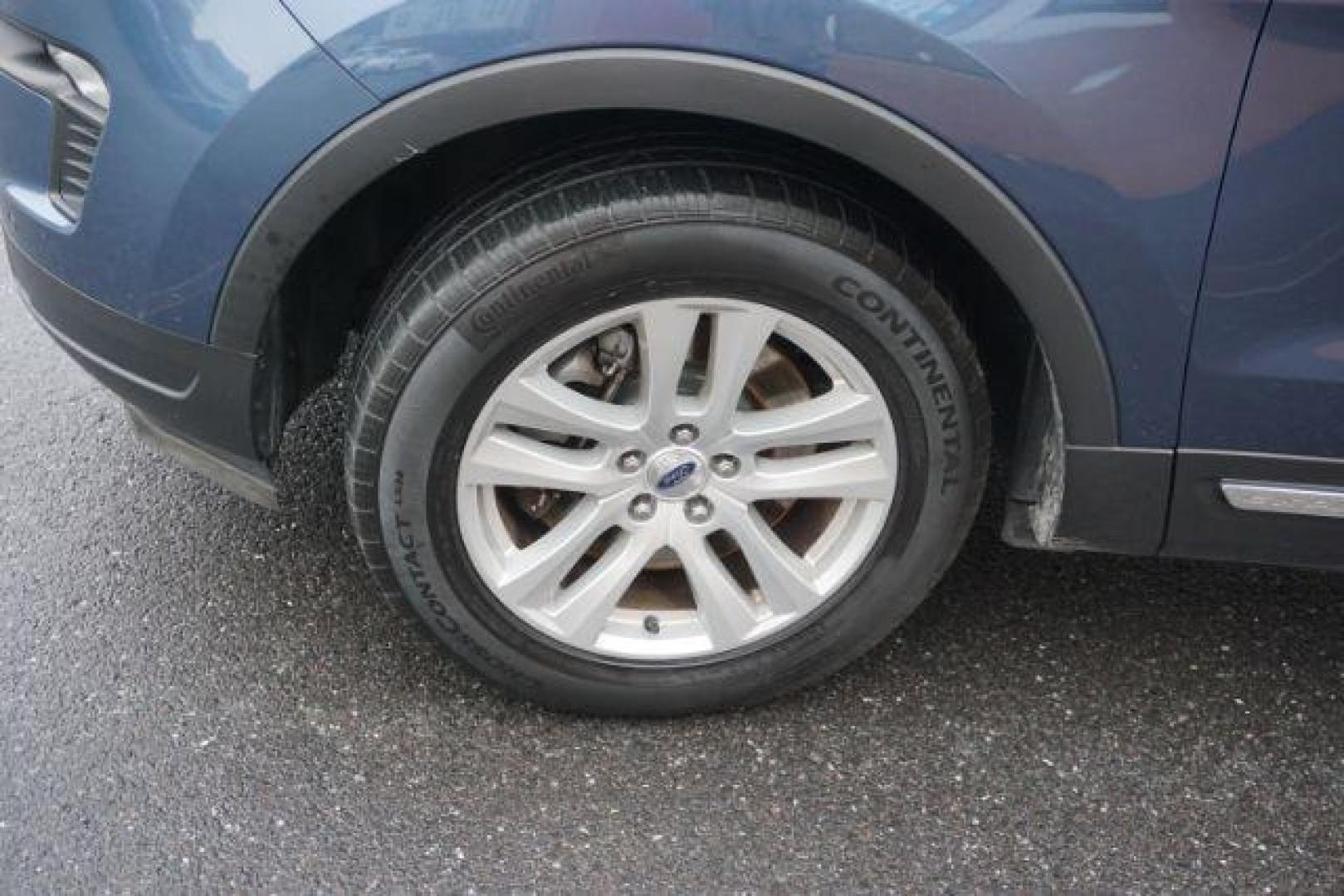 2018 Blue Metallic /Medium Stone/Medium Light Stone Ford Explorer XLT (1FM5K8D85JG) with an EcoBoost 2.3L I-4 gasoline direct injection engine, located at 312 Centre Ave, Schuylkill Haven, PA, 17972, (570) 593-5278, 40.638130, -76.177383 - Photo#5