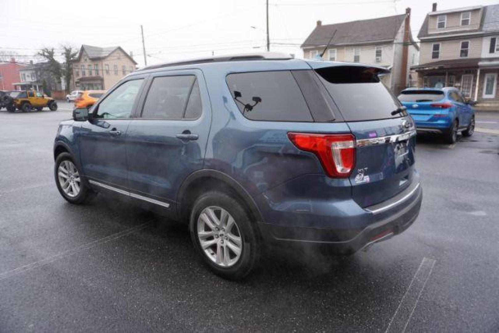 2018 Blue Metallic /Medium Stone/Medium Light Stone Ford Explorer XLT (1FM5K8D85JG) with an EcoBoost 2.3L I-4 gasoline direct injection engine, located at 312 Centre Ave, Schuylkill Haven, PA, 17972, (570) 593-5278, 40.638130, -76.177383 - Photo#9