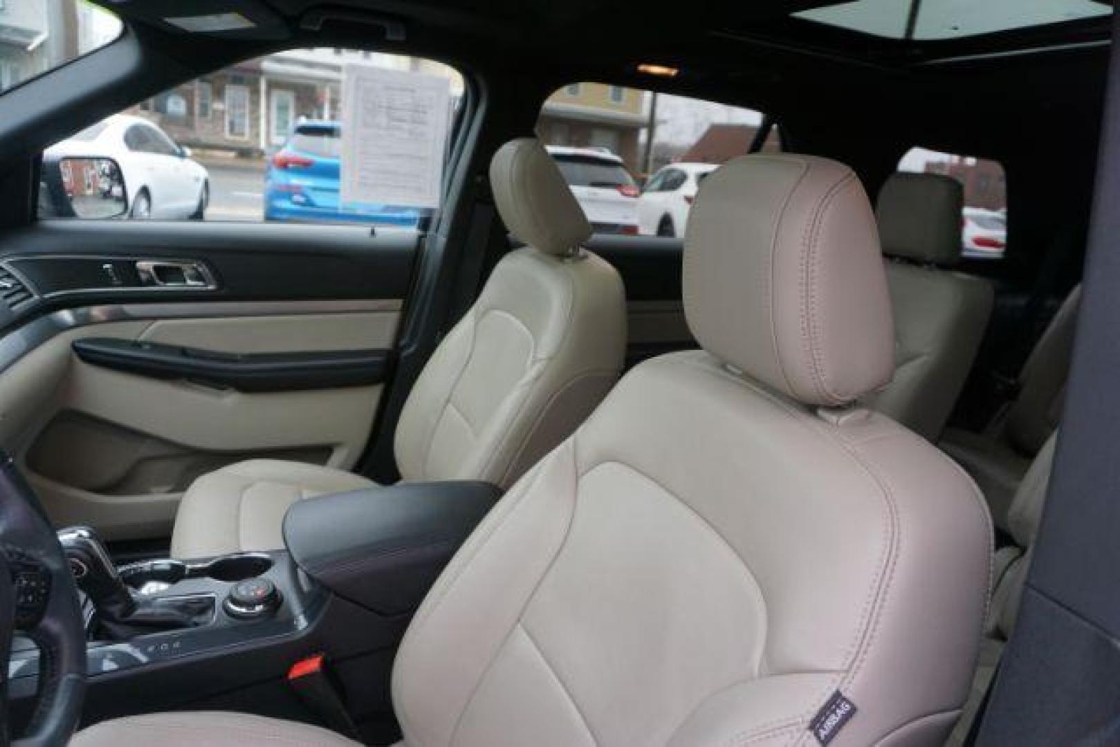 2018 Blue Metallic /Medium Stone/Medium Light Stone Ford Explorer XLT (1FM5K8D85JG) with an EcoBoost 2.3L I-4 gasoline direct injection engine, located at 312 Centre Ave, Schuylkill Haven, PA, 17972, (570) 593-5278, 40.638130, -76.177383 - Photo#28