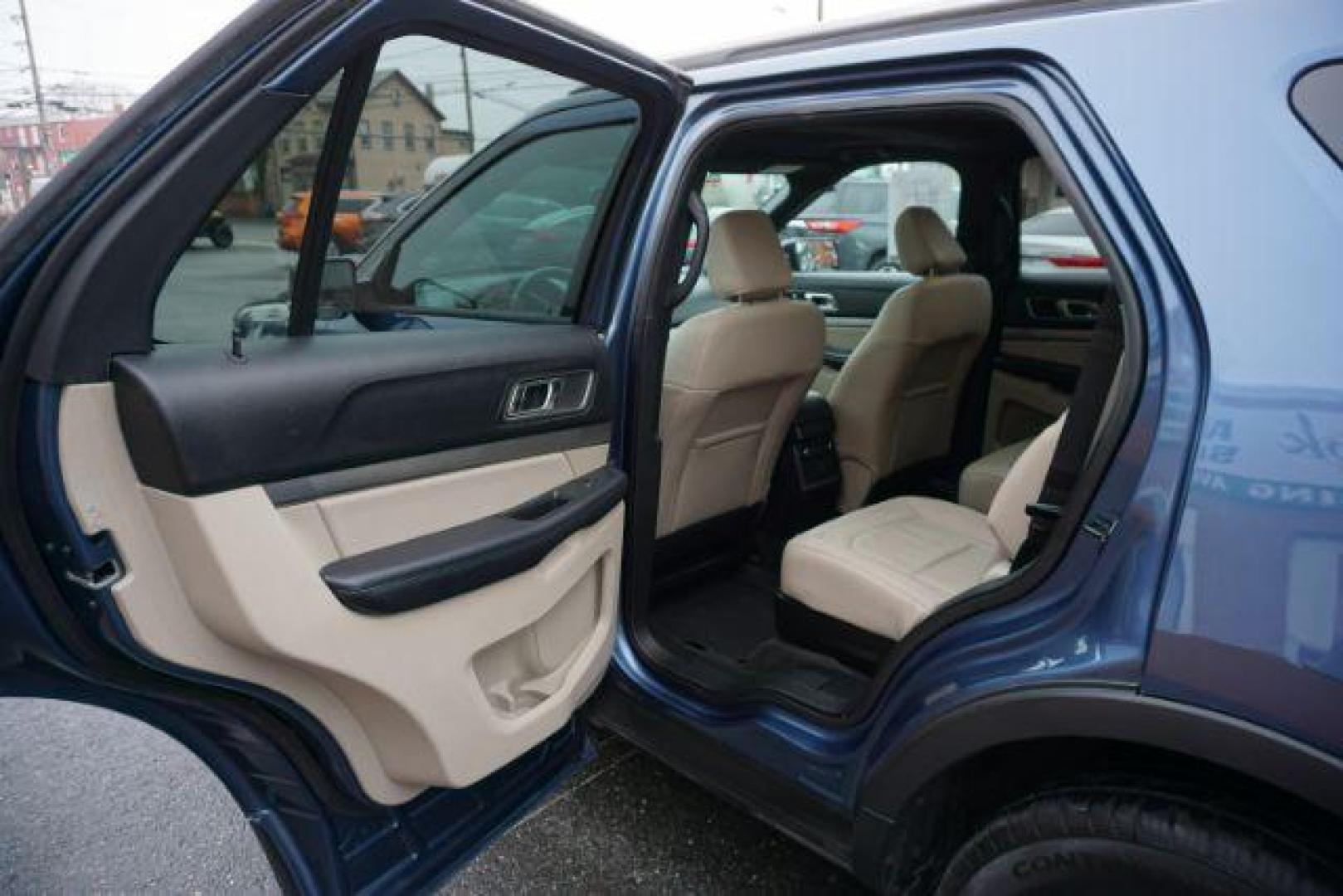 2018 Blue Metallic /Medium Stone/Medium Light Stone Ford Explorer XLT (1FM5K8D85JG) with an EcoBoost 2.3L I-4 gasoline direct injection engine, located at 312 Centre Ave, Schuylkill Haven, PA, 17972, (570) 593-5278, 40.638130, -76.177383 - Photo#42