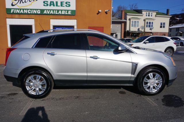 2015 Silver Coast Metallic /Ebony/Ebony Accents Cadillac SRX Luxury Collection (3GYFNEE36FS) with an 3.6L V-6 gasoline direct injection engine, located at 312 Centre Ave, Schuylkill Haven, PA, 17972, (570) 593-5278, 40.638130, -76.177383 - Photo#11
