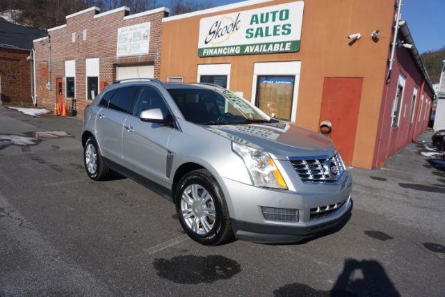 2015 Silver Coast Metallic /Ebony/Ebony Accents Cadillac SRX Luxury Collection (3GYFNEE36FS) with an 3.6L V-6 gasoline direct injection engine, located at 312 Centre Ave, Schuylkill Haven, PA, 17972, (570) 593-5278, 40.638130, -76.177383 - Photo#17