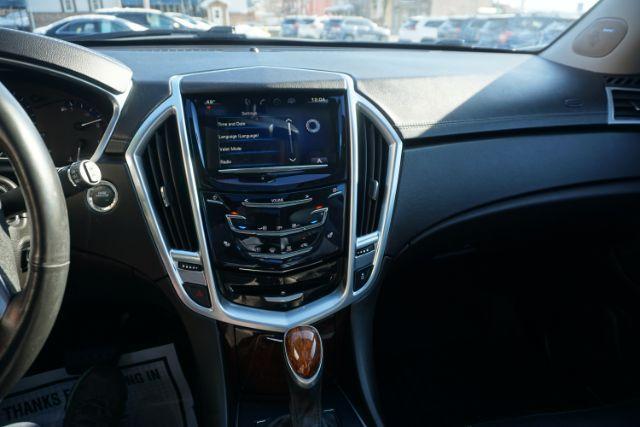 2015 Silver Coast Metallic /Ebony/Ebony Accents Cadillac SRX Luxury Collection (3GYFNEE36FS) with an 3.6L V-6 gasoline direct injection engine, located at 312 Centre Ave, Schuylkill Haven, PA, 17972, (570) 593-5278, 40.638130, -76.177383 - Photo#25