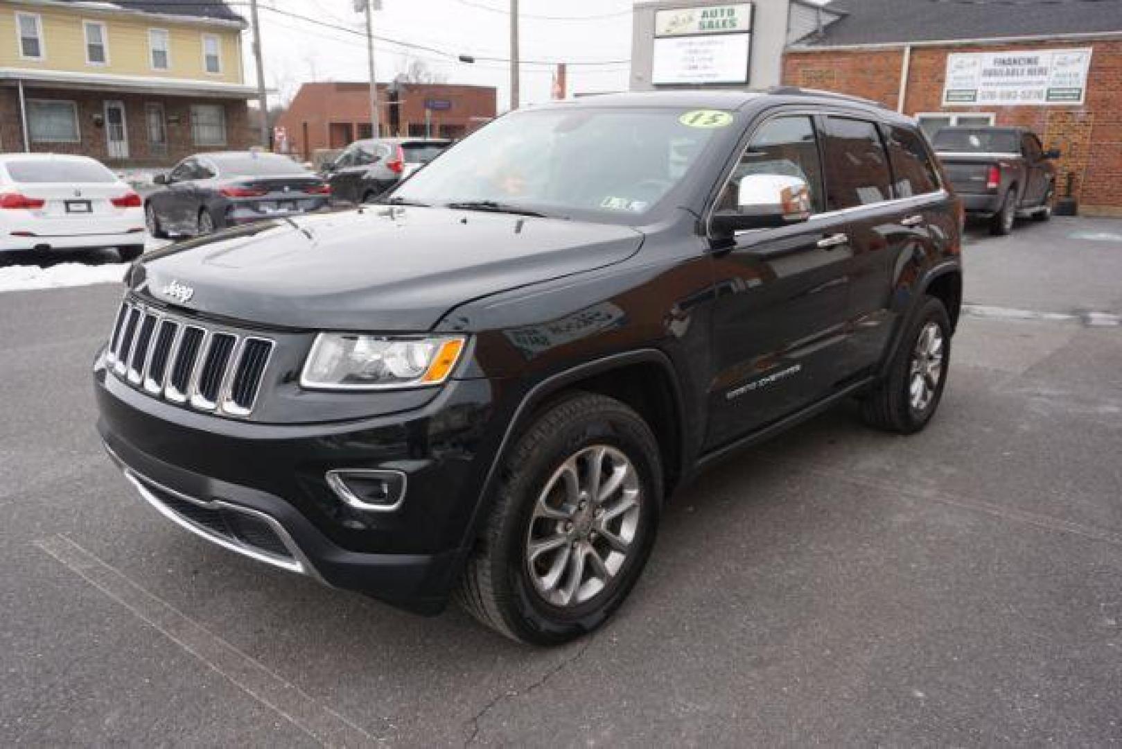 2015 Brilliant Black Crystal Pearlcoat /Black Jeep Grand Cherokee Limited (1C4RJFBG5FC) , located at 312 Centre Ave, Schuylkill Haven, PA, 17972, (570) 593-5278, 40.638130, -76.177383 - Photo#2