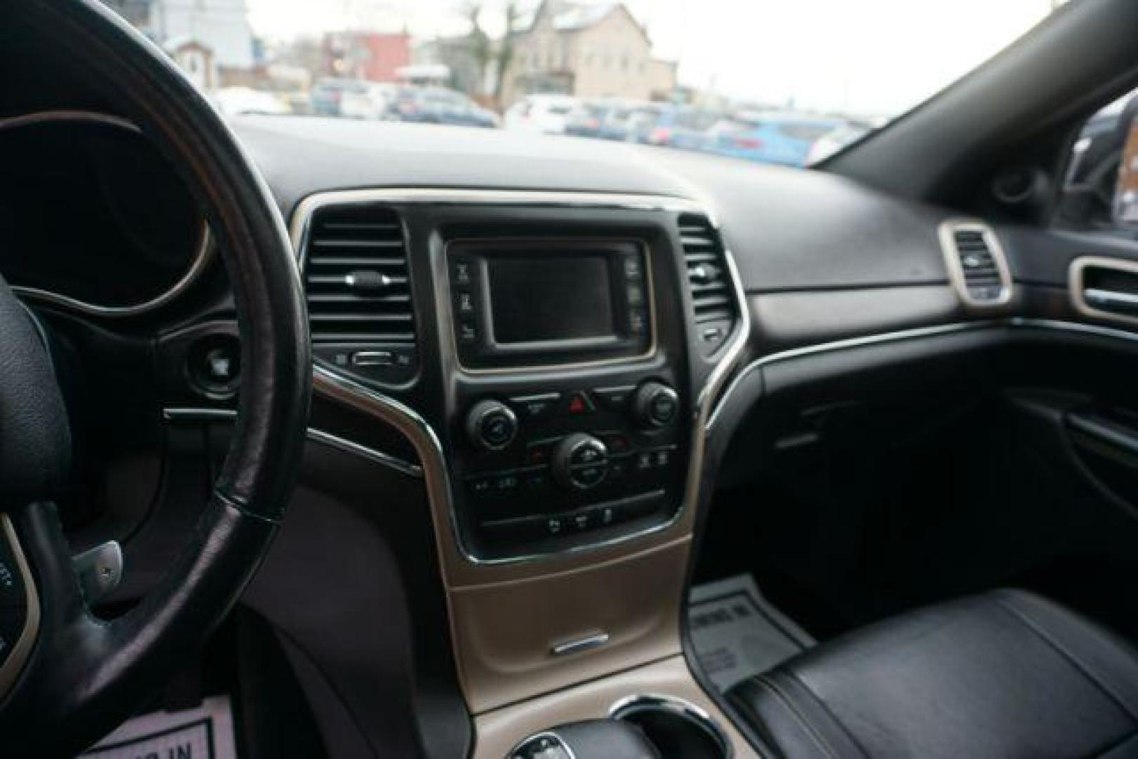 2015 Brilliant Black Crystal Pearlcoat /Black Jeep Grand Cherokee Limited (1C4RJFBG5FC) , located at 312 Centre Ave, Schuylkill Haven, PA, 17972, (570) 593-5278, 40.638130, -76.177383 - Photo#22