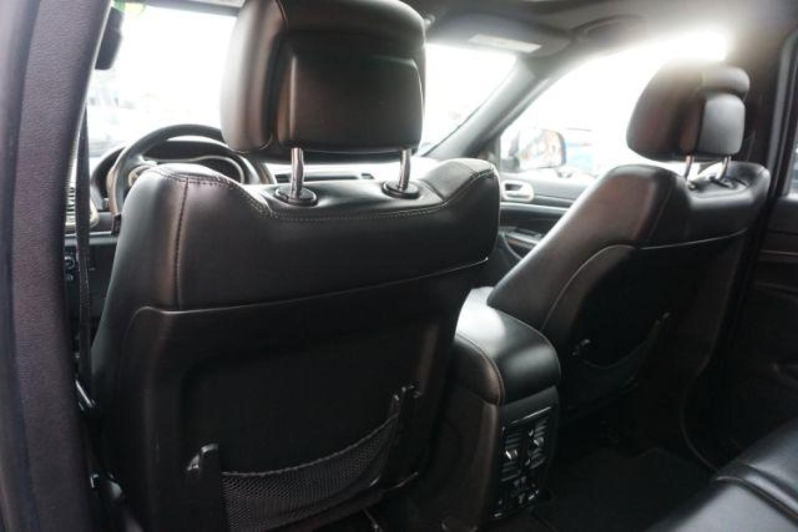 2015 Brilliant Black Crystal Pearlcoat /Black Jeep Grand Cherokee Limited (1C4RJFBG5FC) , located at 312 Centre Ave, Schuylkill Haven, PA, 17972, (570) 593-5278, 40.638130, -76.177383 - Photo#27