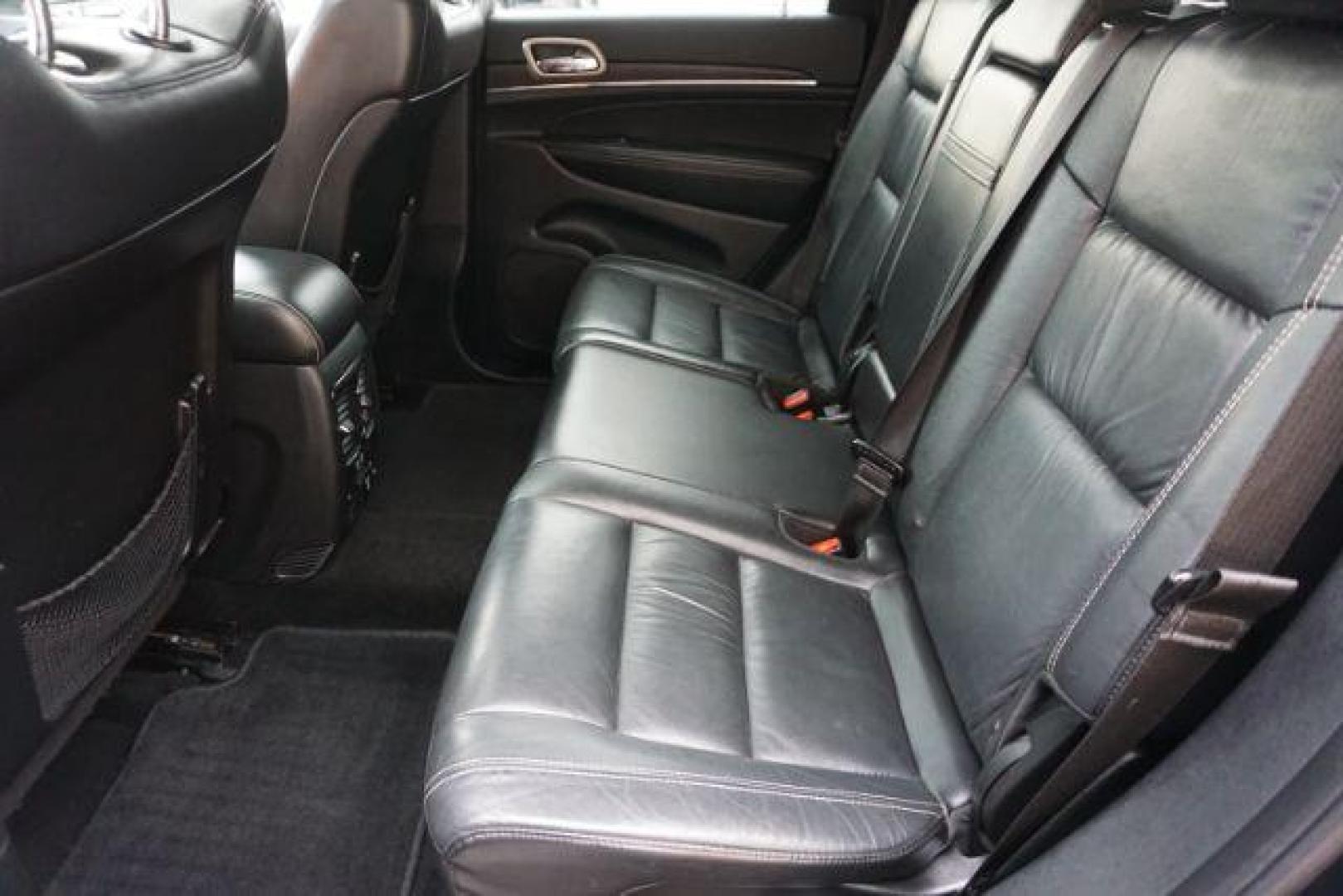 2015 Brilliant Black Crystal Pearlcoat /Black Jeep Grand Cherokee Limited (1C4RJFBG5FC) , located at 312 Centre Ave, Schuylkill Haven, PA, 17972, (570) 593-5278, 40.638130, -76.177383 - Photo#30