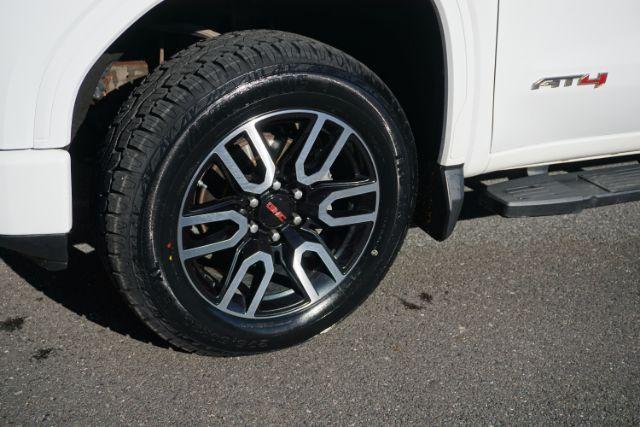 2019 Summit White /Jet Black w/Kalahari Accents GMC Sierra 1500 AT4 (3GTP9EEL3KG) , located at 312 Centre Ave, Schuylkill Haven, PA, 17972, (570) 593-5278, 40.638130, -76.177383 - Photo#4