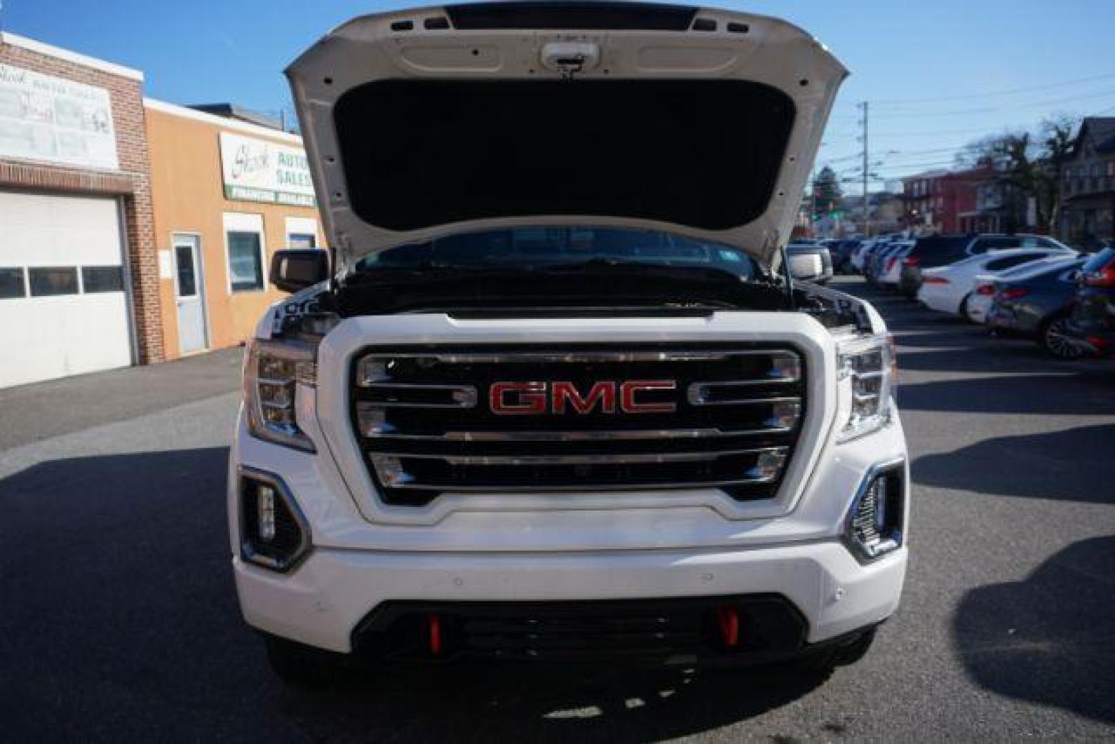 2019 Summit White /Jet Black w/Kalahari Accents GMC SIERRA 1500 AT4 (3GTP9EEL3KG) , located at 312 Centre Ave, Schuylkill Haven, PA, 17972, (570) 593-5278, 40.638130, -76.177383- Photo#23