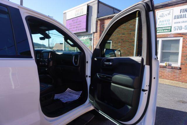 2019 Summit White /Jet Black w/Kalahari Accents GMC Sierra 1500 AT4 (3GTP9EEL3KG) , located at 312 Centre Ave, Schuylkill Haven, PA, 17972, (570) 593-5278, 40.638130, -76.177383 - Photo#43