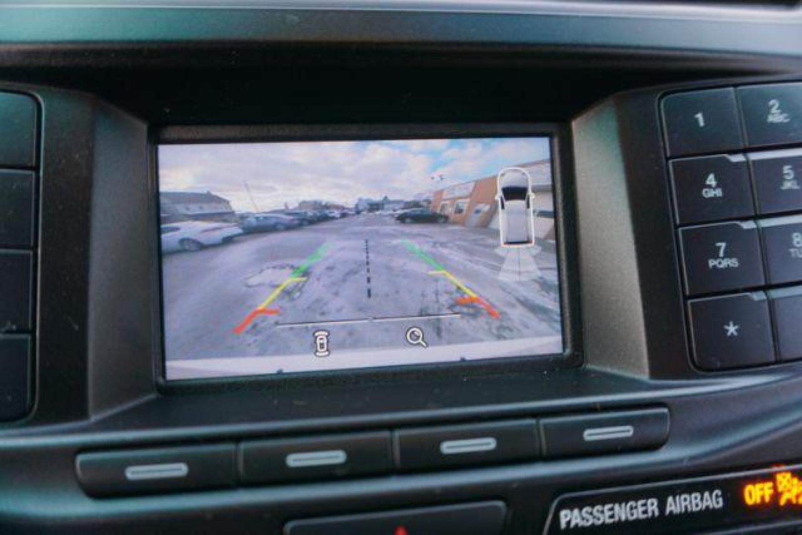 2017 Oxford White /Dark Earth Gray Ford Explorer XLT (1FM5K8DH4HG) , located at 312 Centre Ave, Schuylkill Haven, PA, 17972, (570) 593-5278, 40.638130, -76.177383 - Photo#27