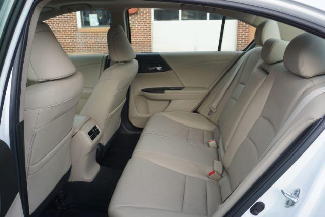 2017 White Orchid Pearl /Ivory Honda Accord Hybrid EX-L (JHMCR6F59HC) with an 2L I-4 DOHC engine, located at 312 Centre Ave, Schuylkill Haven, PA, 17972, (570) 593-5278, 40.638130, -76.177383 - Photo#32