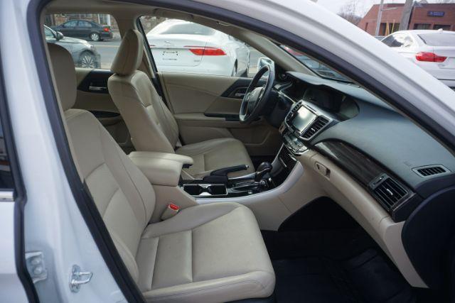 2017 White Orchid Pearl /Ivory Honda Accord Hybrid EX-L (JHMCR6F59HC) with an 2L I-4 DOHC engine, located at 312 Centre Ave, Schuylkill Haven, PA, 17972, (570) 593-5278, 40.638130, -76.177383 - Photo#39