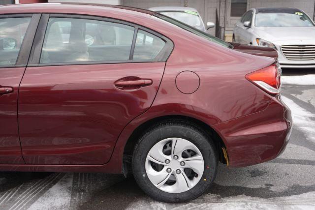 2015 Crimson Pearl /Beige Honda Civic LX (19XFB2F51FE) with an 1.8L I-4 i-VTEC variable valve control engine, located at 312 Centre Ave, Schuylkill Haven, PA, 17972, (570) 593-5278, 40.638130, -76.177383 - Photo#5