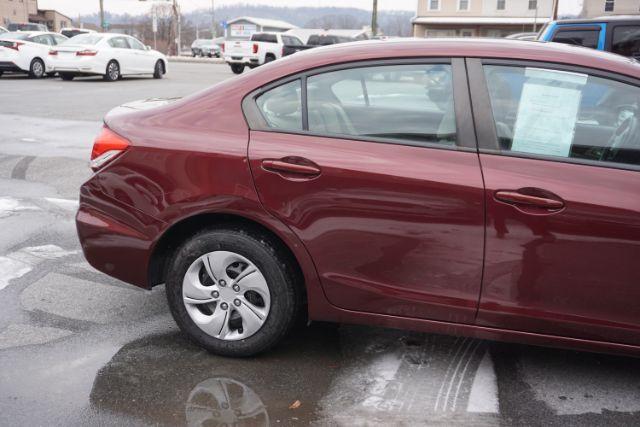 2015 Crimson Pearl /Beige Honda Civic LX (19XFB2F51FE) with an 1.8L I-4 i-VTEC variable valve control engine, located at 312 Centre Ave, Schuylkill Haven, PA, 17972, (570) 593-5278, 40.638130, -76.177383 - Photo#16