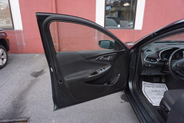 2017 Gray /Gray Chevrolet Malibu Hybrid Hybrid (1G1ZJ5SU5HF) , located at 312 Centre Ave, Schuylkill Haven, PA, 17972, (570) 593-5278, 40.638130, -76.177383 - Photo#35