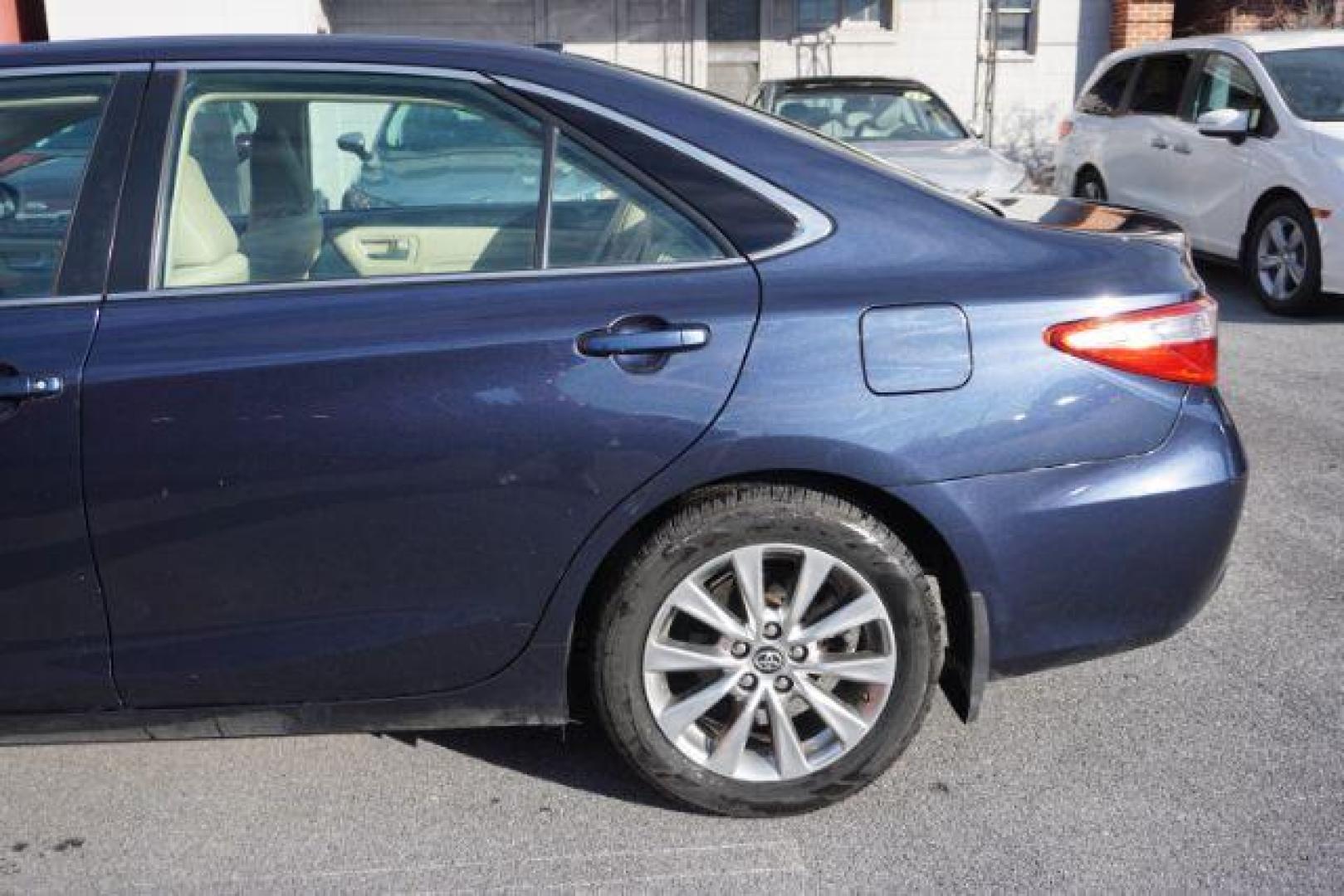 2016 Blue Crush Metallic /Almond Toyota Camry XLE (4T1BF1FK6GU) with an 2.5L I-4 DOHC engine, located at 312 Centre Ave, Schuylkill Haven, PA, 17972, (570) 593-5278, 40.638130, -76.177383- Photo#4