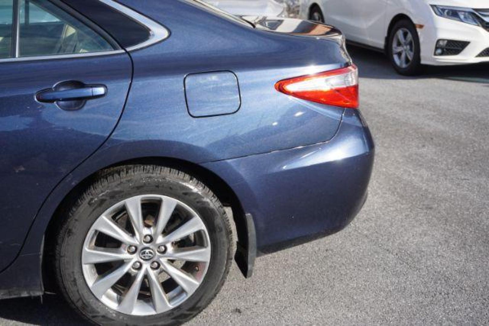 2016 Blue Crush Metallic /Almond Toyota Camry XLE (4T1BF1FK6GU) with an 2.5L I-4 DOHC engine, located at 312 Centre Ave, Schuylkill Haven, PA, 17972, (570) 593-5278, 40.638130, -76.177383- Photo#5