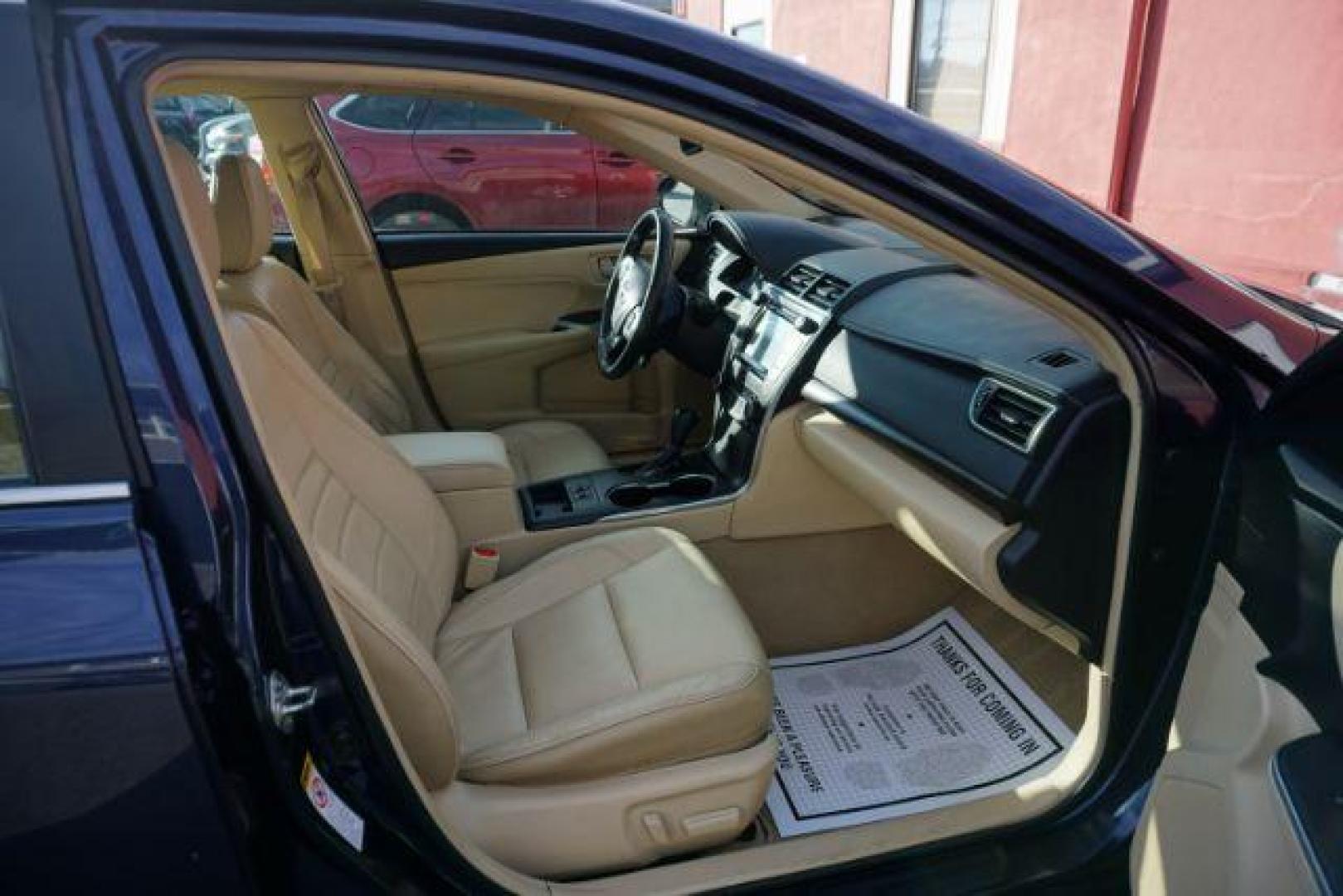 2016 Blue Crush Metallic /Almond Toyota Camry XLE (4T1BF1FK6GU) with an 2.5L I-4 DOHC engine, located at 312 Centre Ave, Schuylkill Haven, PA, 17972, (570) 593-5278, 40.638130, -76.177383- Photo#44