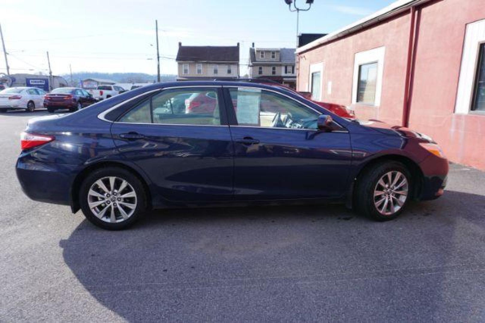 2016 Blue Crush Metallic /Almond Toyota Camry XLE (4T1BF1FK6GU) with an 2.5L I-4 DOHC engine, located at 312 Centre Ave, Schuylkill Haven, PA, 17972, (570) 593-5278, 40.638130, -76.177383- Photo#61