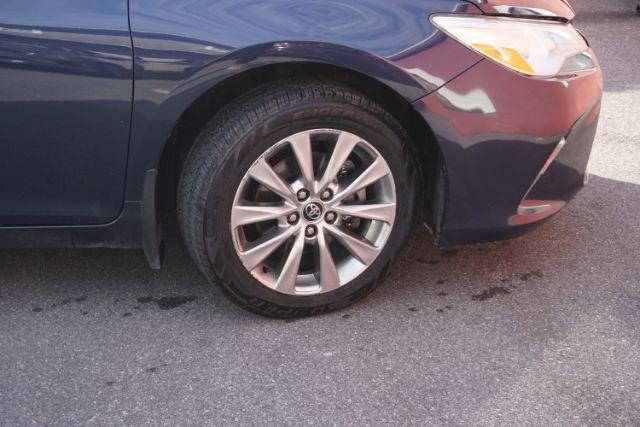 2016 Blue Crush Metallic /Almond Toyota Camry XLE (4T1BF1FK6GU) with an 2.5L I-4 DOHC engine, located at 312 Centre Ave, Schuylkill Haven, PA, 17972, (570) 593-5278, 40.638130, -76.177383 - Photo#64