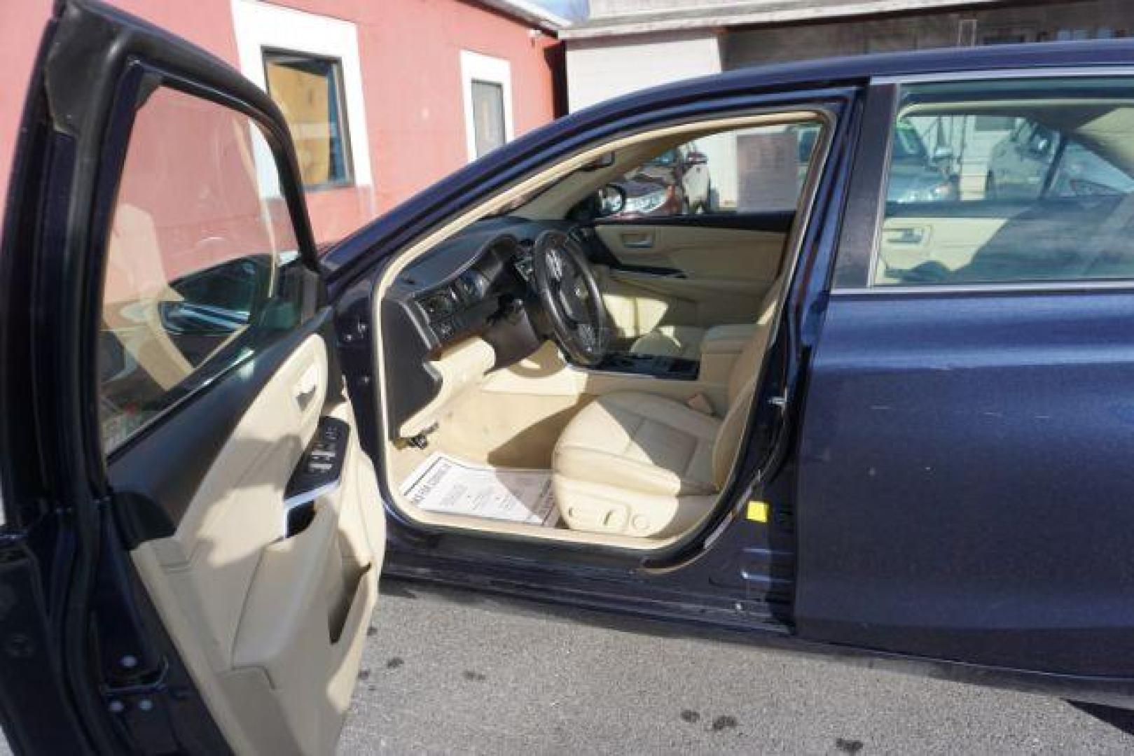 2016 Blue Crush Metallic /Almond Toyota Camry XLE (4T1BF1FK6GU) with an 2.5L I-4 DOHC engine, located at 312 Centre Ave, Schuylkill Haven, PA, 17972, (570) 593-5278, 40.638130, -76.177383- Photo#72