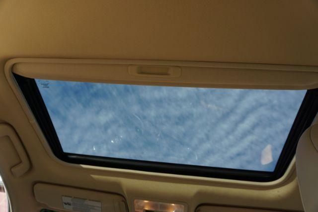 2016 Blue Crush Metallic /Almond Toyota Camry XLE (4T1BF1FK6GU) with an 2.5L I-4 DOHC engine, located at 312 Centre Ave, Schuylkill Haven, PA, 17972, (570) 593-5278, 40.638130, -76.177383 - Photo#85