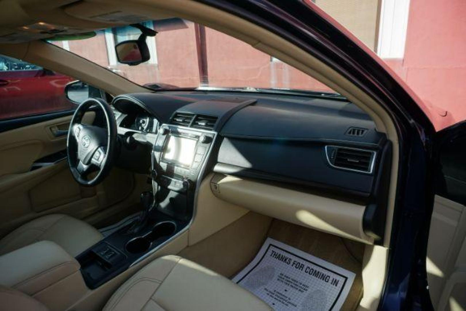 2016 Blue Crush Metallic /Almond Toyota Camry XLE (4T1BF1FK6GU) with an 2.5L I-4 DOHC engine, located at 312 Centre Ave, Schuylkill Haven, PA, 17972, (570) 593-5278, 40.638130, -76.177383- Photo#93