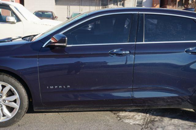 2018 Blue Velvet Metallic /Jet Black Chevrolet Impala 1LT (2G1105S34J9) with an Ecotec 2.5L I-4 gasoline direct injection engine, located at 312 Centre Ave, Schuylkill Haven, PA, 17972, (570) 593-5278, 40.638130, -76.177383 - Photo#2