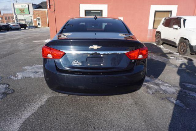 2018 Blue Velvet Metallic /Jet Black Chevrolet Impala 1LT (2G1105S34J9) with an Ecotec 2.5L I-4 gasoline direct injection engine, located at 312 Centre Ave, Schuylkill Haven, PA, 17972, (570) 593-5278, 40.638130, -76.177383 - Photo#10