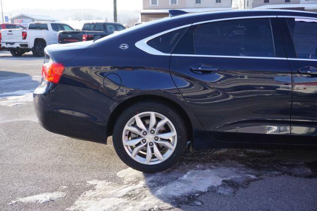 2018 Blue Velvet Metallic /Jet Black Chevrolet Impala 1LT (2G1105S34J9) with an Ecotec 2.5L I-4 gasoline direct injection engine, located at 312 Centre Ave, Schuylkill Haven, PA, 17972, (570) 593-5278, 40.638130, -76.177383 - Photo#16