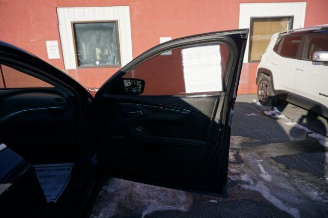 2018 Blue Velvet Metallic /Jet Black Chevrolet Impala 1LT (2G1105S34J9) with an Ecotec 2.5L I-4 gasoline direct injection engine, located at 312 Centre Ave, Schuylkill Haven, PA, 17972, (570) 593-5278, 40.638130, -76.177383 - Photo#48