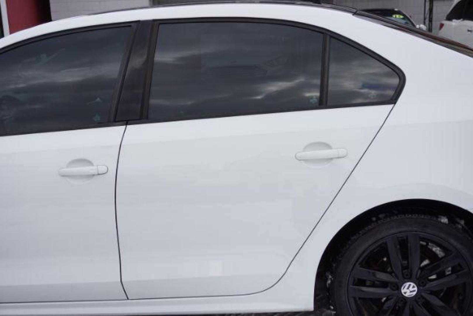 2018 Pure White w/Black Roof /Titan Black w/Black Headliner Volkswagen Jetta 1.8T SE Sport (3VWD17AJ9JM) with an 1.8L I-4 gasoline direct injection engine, located at 312 Centre Ave, Schuylkill Haven, PA, 17972, (570) 593-5278, 40.638130, -76.177383 - Photo#8