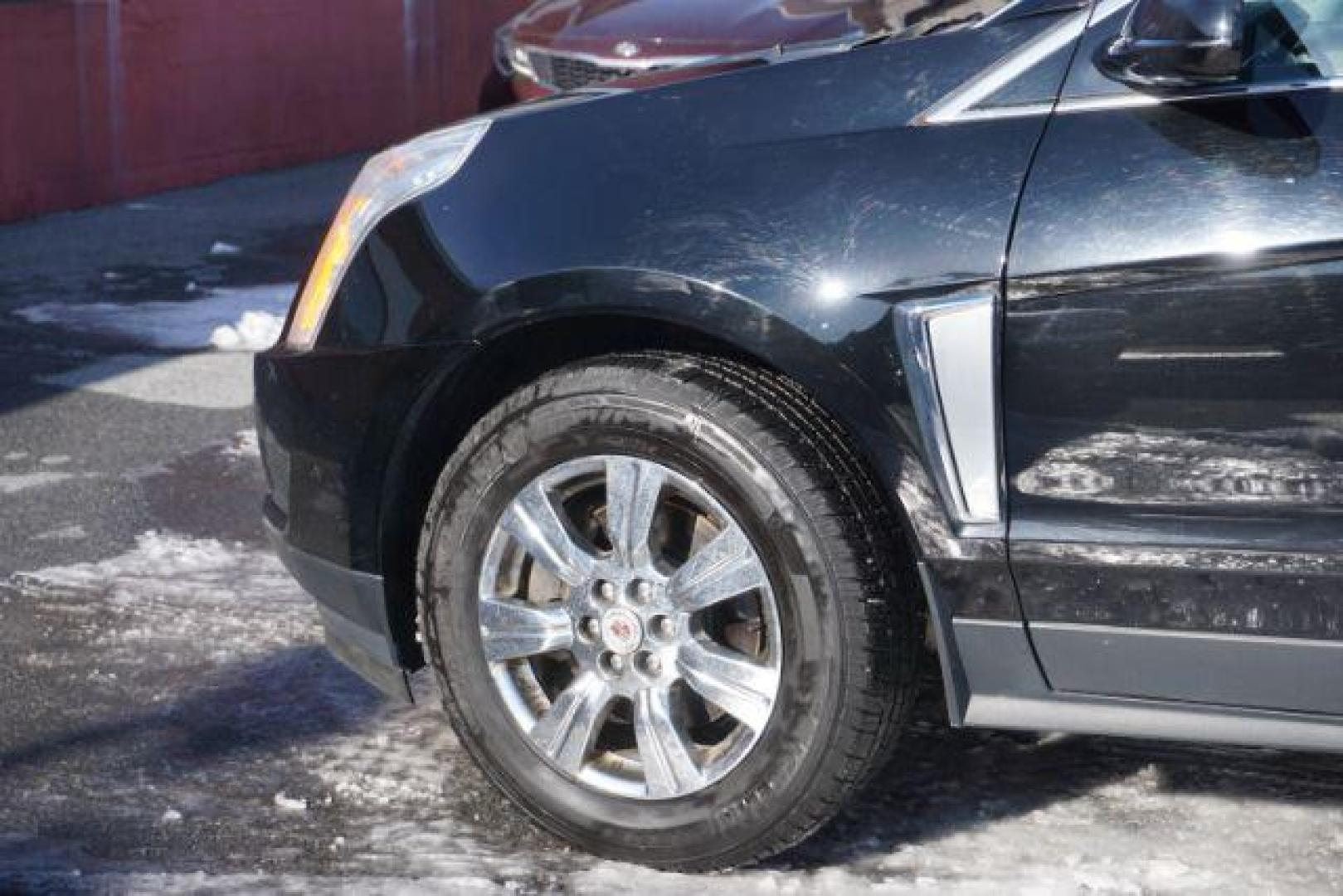 2016 Black Raven /Ebony/Ebony Accents Cadillac SRX Luxury Collection (3GYFNEE39GS) with an 3.6L V-6 gasoline direct injection engine, located at 312 Centre Ave, Schuylkill Haven, PA, 17972, (570) 593-5278, 40.638130, -76.177383 - Photo#2