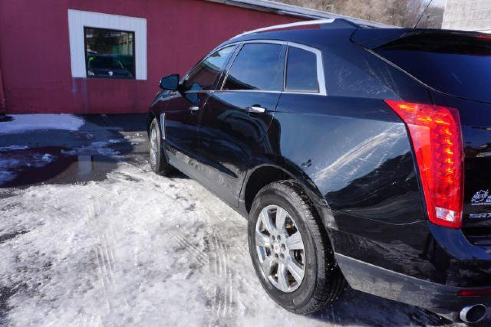 2016 Black Raven /Ebony/Ebony Accents Cadillac SRX Luxury Collection (3GYFNEE39GS) with an 3.6L V-6 gasoline direct injection engine, located at 312 Centre Ave, Schuylkill Haven, PA, 17972, (570) 593-5278, 40.638130, -76.177383 - Photo#8