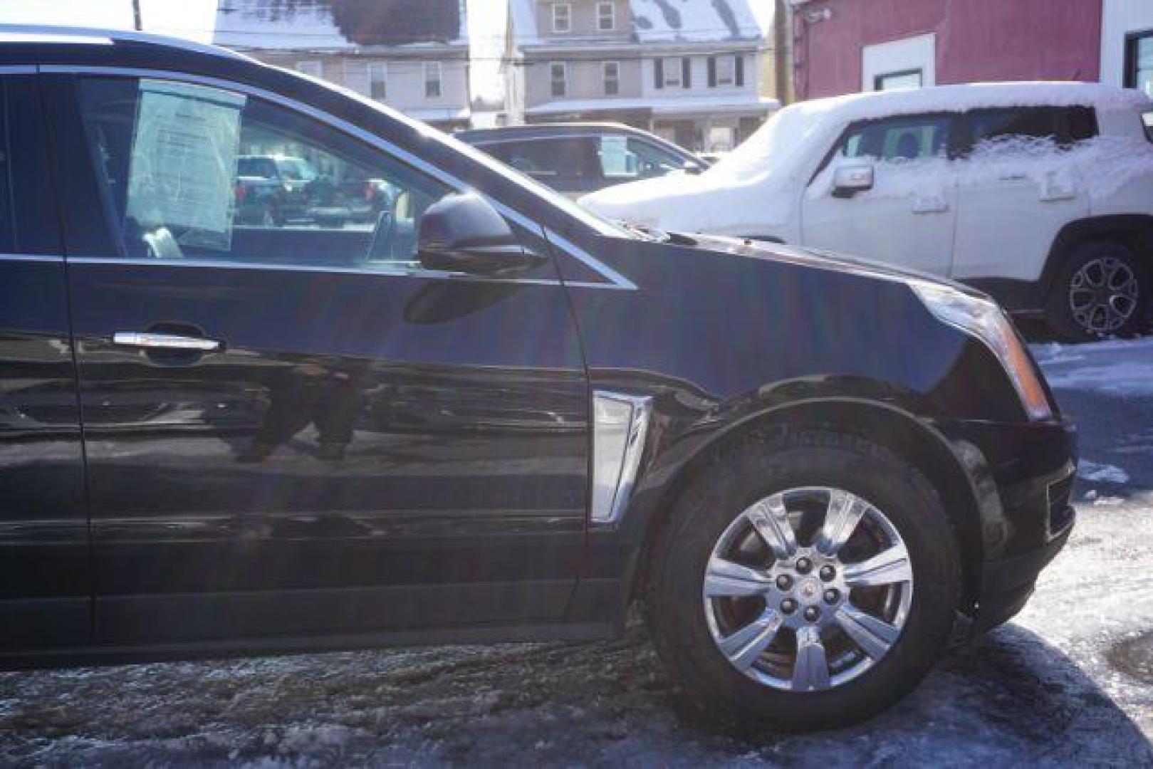 2016 Black Raven /Ebony/Ebony Accents Cadillac SRX Luxury Collection (3GYFNEE39GS) with an 3.6L V-6 gasoline direct injection engine, located at 312 Centre Ave, Schuylkill Haven, PA, 17972, (570) 593-5278, 40.638130, -76.177383 - Photo#18