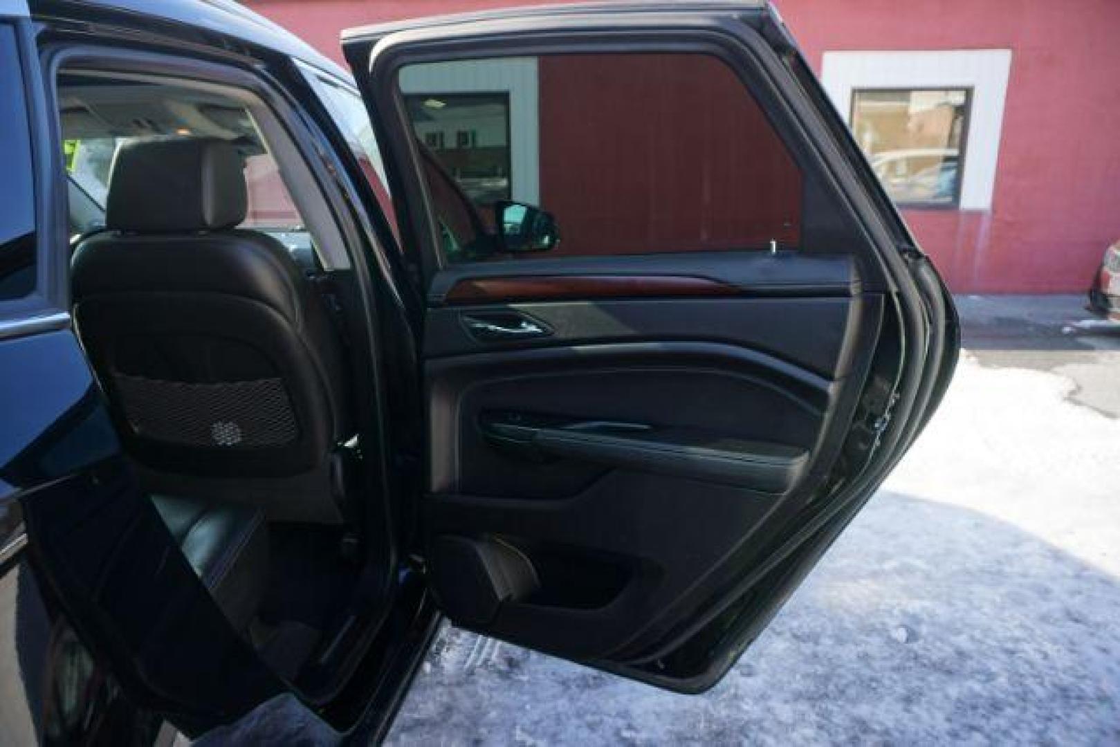 2016 Black Raven /Ebony/Ebony Accents Cadillac SRX Luxury Collection (3GYFNEE39GS) with an 3.6L V-6 gasoline direct injection engine, located at 312 Centre Ave, Schuylkill Haven, PA, 17972, (570) 593-5278, 40.638130, -76.177383 - Photo#44