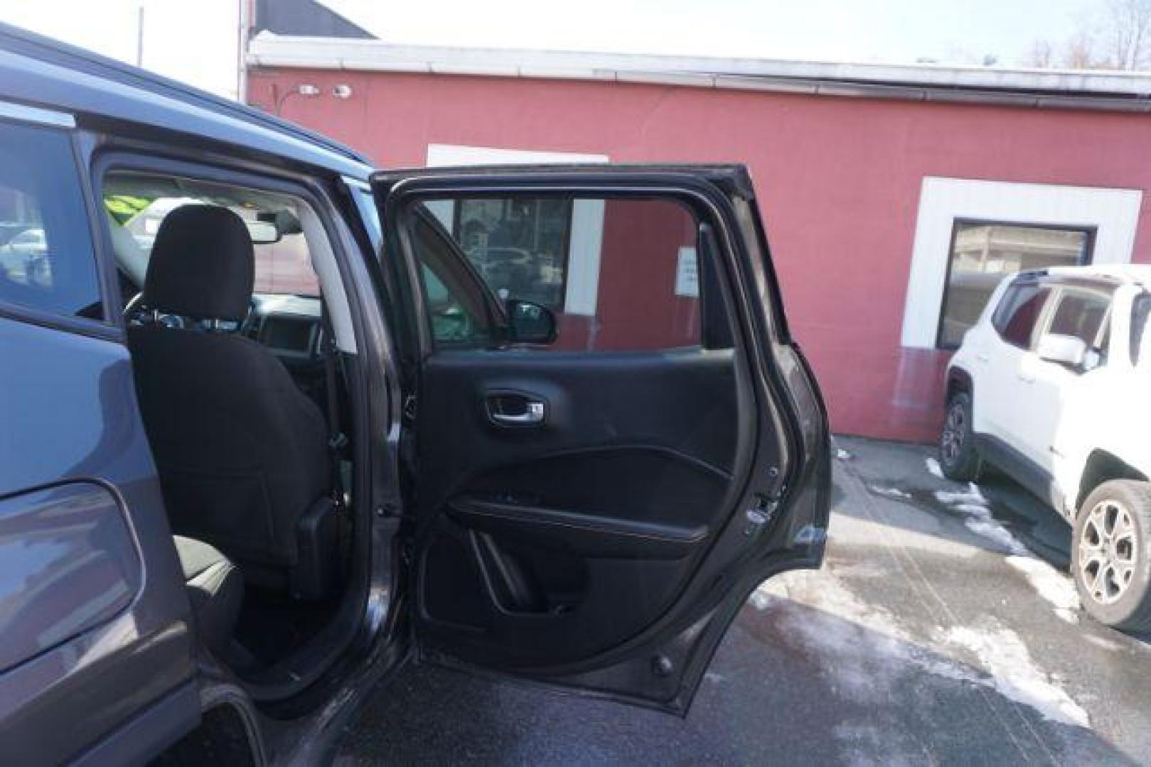 2019 Billet Silver Metallic Clearcoat Jeep Compass Sport 4x4 (3C4NJDAB9KT) , located at 312 Centre Ave, Schuylkill Haven, PA, 17972, (570) 593-5278, 40.638130, -76.177383 - Photo#43