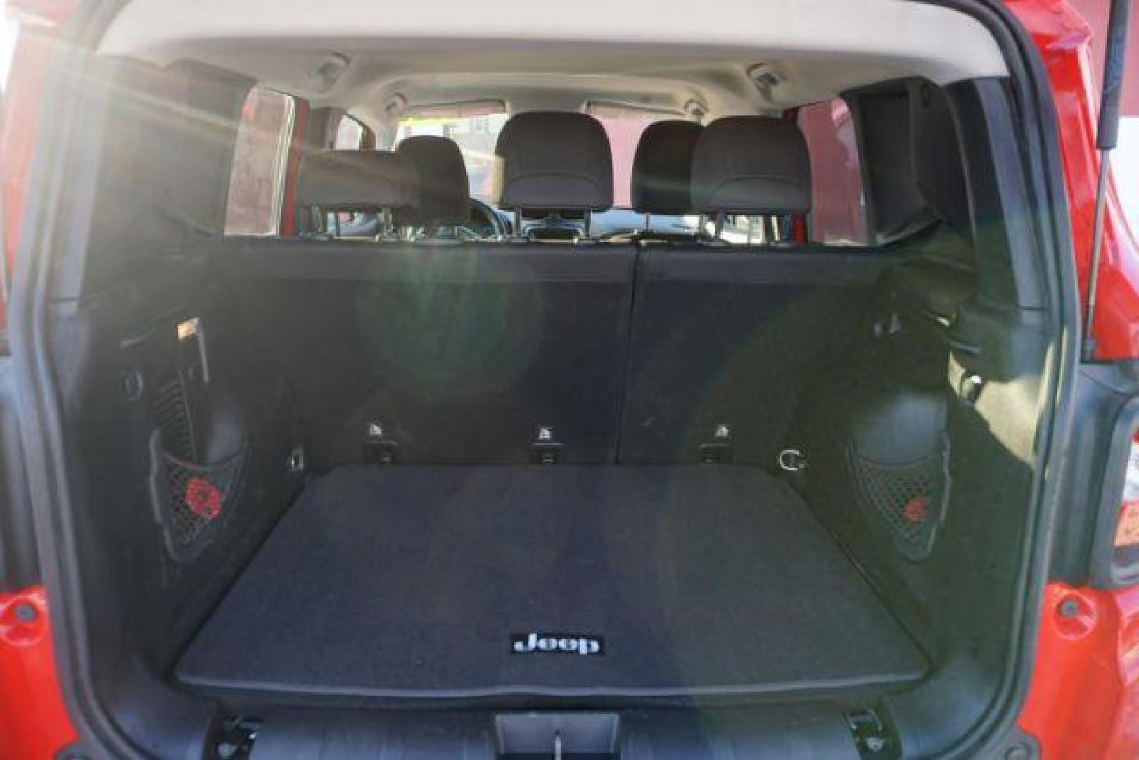 2020 Colorado Red Clearcoat /Black Jeep Renegade Latitude 4X4 (ZACNJBBBXLP) with an Tigershark MultiAir 2.4L I-4 variable valve contro engine, located at 312 Centre Ave, Schuylkill Haven, PA, 17972, (570) 593-5278, 40.638130, -76.177383 - Photo#13