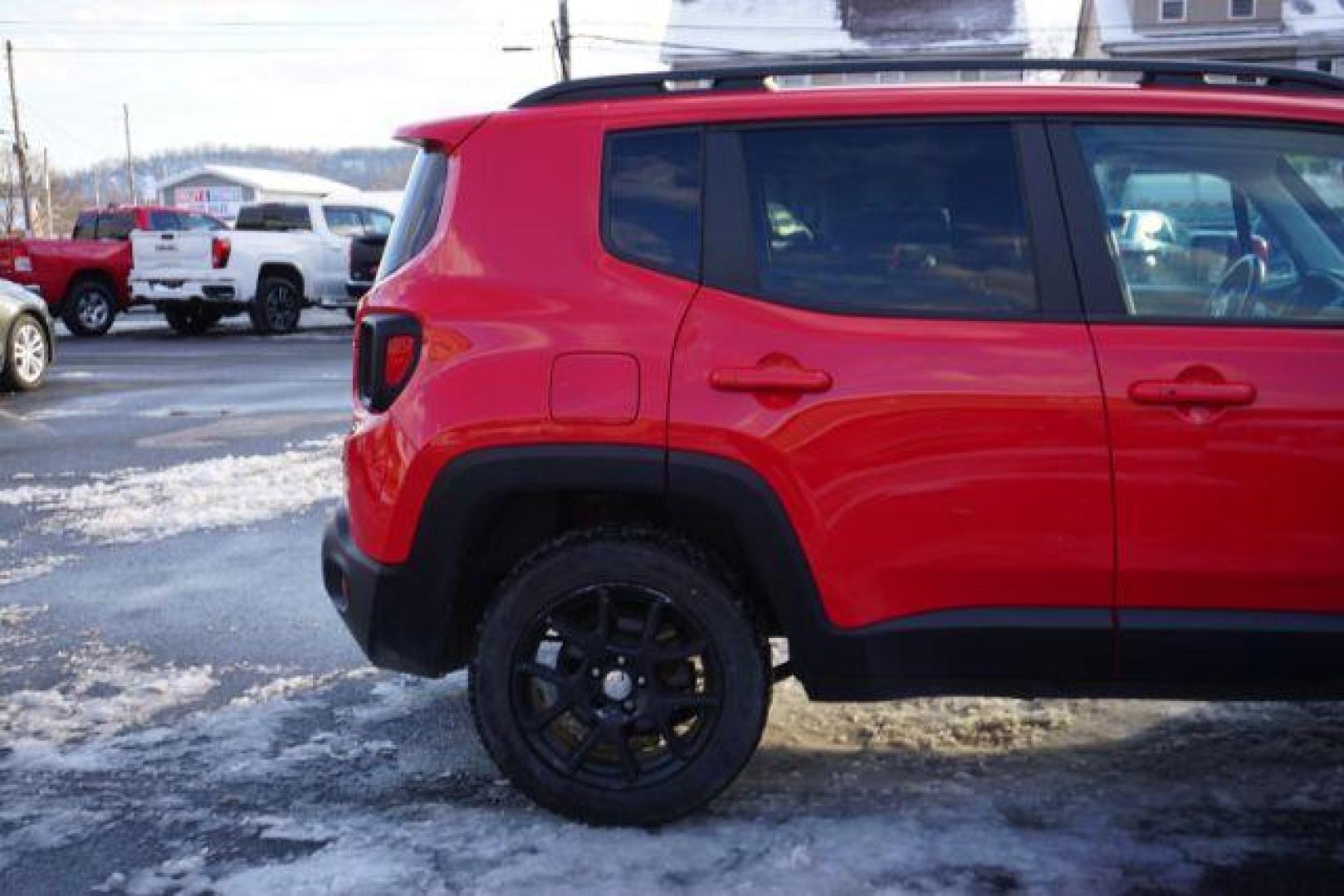 2020 Colorado Red Clearcoat /Black Jeep Renegade Latitude 4X4 (ZACNJBBBXLP) with an Tigershark MultiAir 2.4L I-4 variable valve contro engine, located at 312 Centre Ave, Schuylkill Haven, PA, 17972, (570) 593-5278, 40.638130, -76.177383 - Photo#16