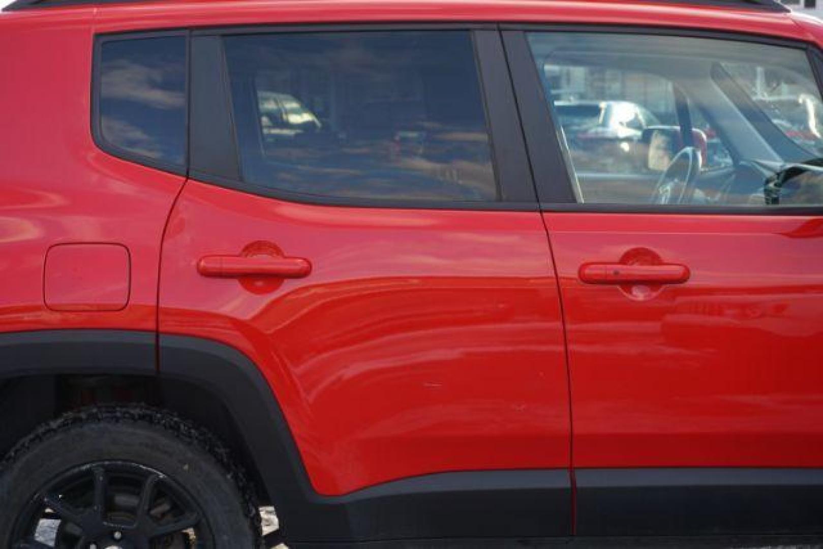 2020 Colorado Red Clearcoat /Black Jeep Renegade Latitude 4X4 (ZACNJBBBXLP) with an Tigershark MultiAir 2.4L I-4 variable valve contro engine, located at 312 Centre Ave, Schuylkill Haven, PA, 17972, (570) 593-5278, 40.638130, -76.177383 - Photo#19