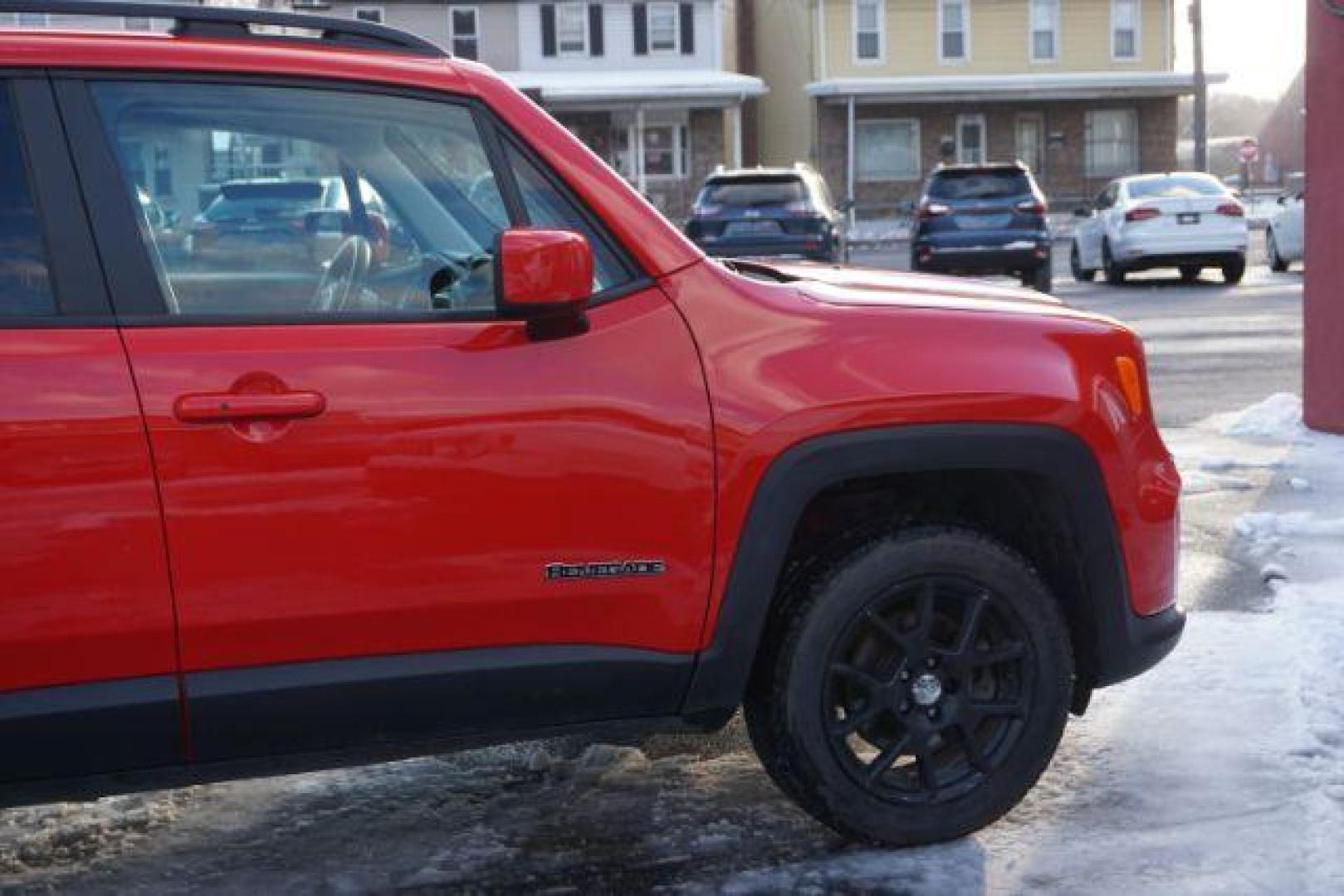 2020 Colorado Red Clearcoat /Black Jeep Renegade Latitude 4X4 (ZACNJBBBXLP) with an Tigershark MultiAir 2.4L I-4 variable valve contro engine, located at 312 Centre Ave, Schuylkill Haven, PA, 17972, (570) 593-5278, 40.638130, -76.177383 - Photo#20