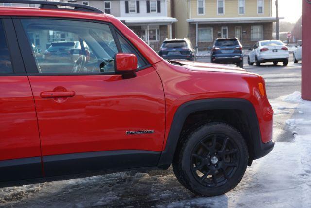 2020 Colorado Red Clearcoat /Black Jeep Renegade Latitude 4X4 (ZACNJBBBXLP) , located at 312 Centre Ave, Schuylkill Haven, PA, 17972, (570) 593-5278, 40.638130, -76.177383 - Photo#20