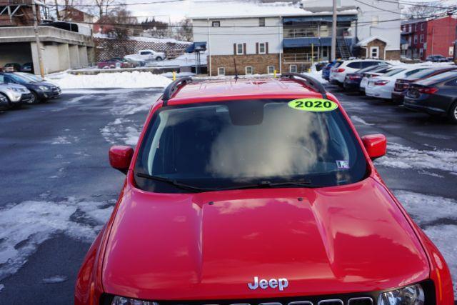 2020 Colorado Red Clearcoat /Black Jeep Renegade Latitude 4X4 (ZACNJBBBXLP) , located at 312 Centre Ave, Schuylkill Haven, PA, 17972, (570) 593-5278, 40.638130, -76.177383 - Photo#25